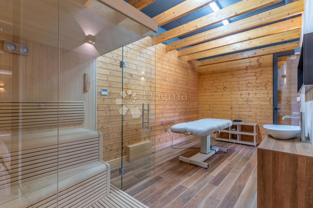 Casa Gračani, Podsljeme, 440m2