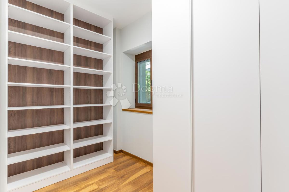 Casa Gračani, Podsljeme, 440m2