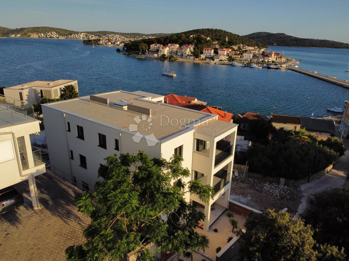 Allogio Rogoznica, 66,80m2