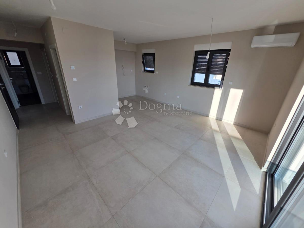 Allogio Rogoznica, 66,80m2