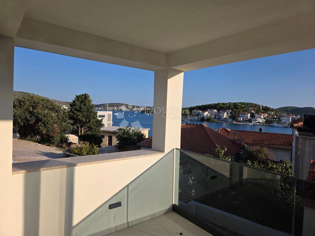 Allogio Rogoznica, 66,80m2