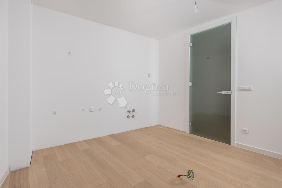 Allogio Opatija - Centar, Opatija, 95,22m2