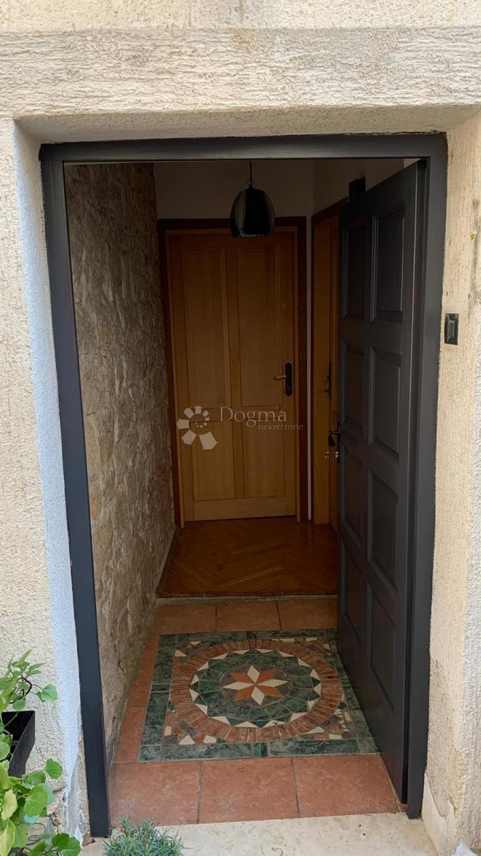 Allogio Rovinj, 180m2