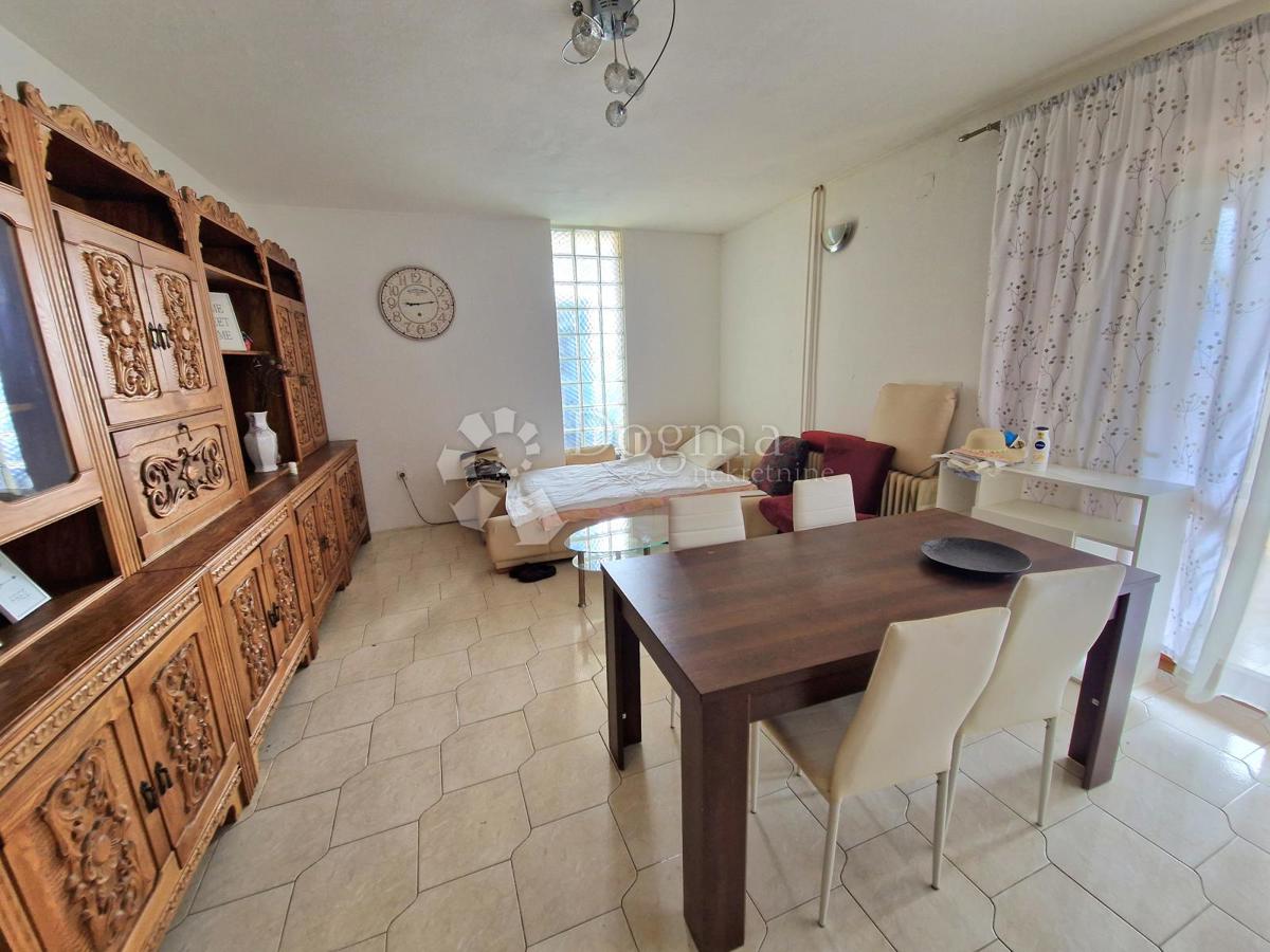 Allogio Bivio, Rijeka, 160m2