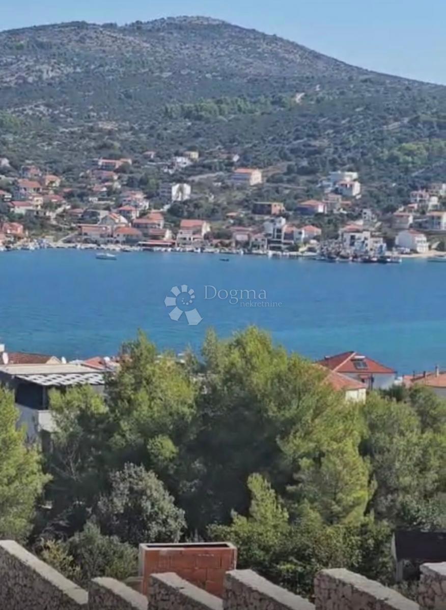 Terreno Vinišće, Marina, 2.090m2