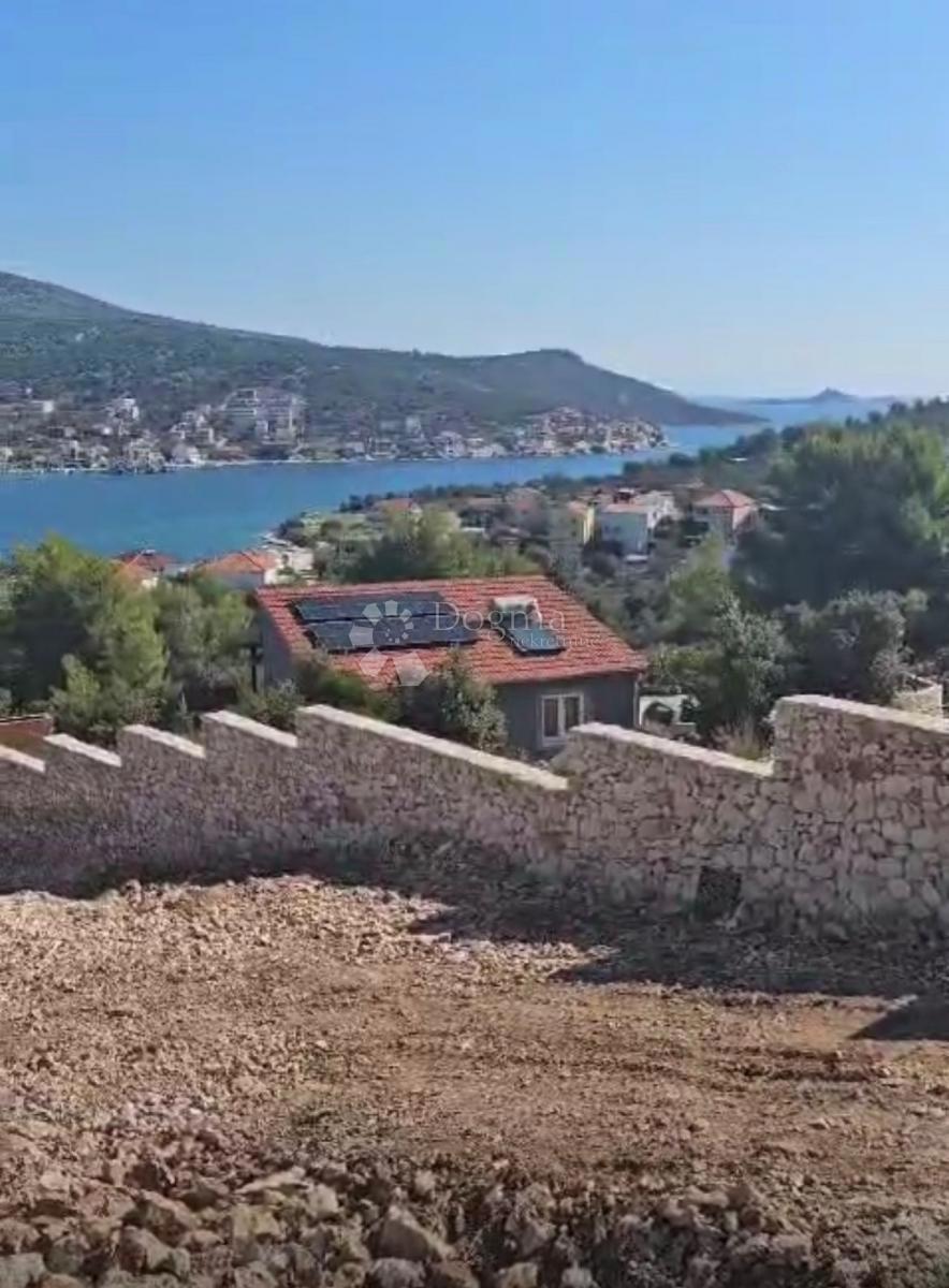 Terreno Vinišće, Marina, 2.090m2