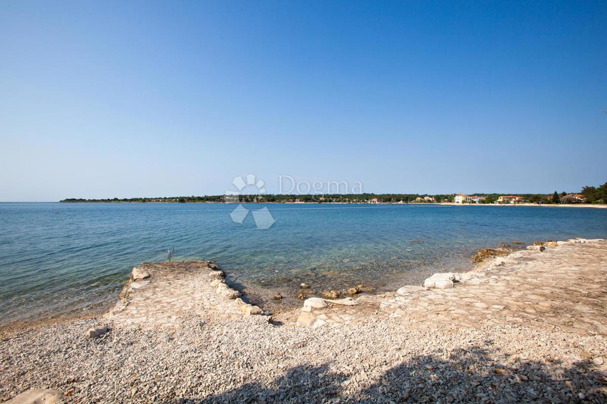 CASA CON VISTA MARE, DINTORNI DI NOVIGRAD