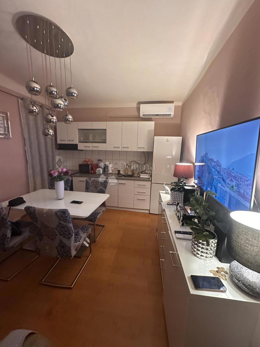 Allogio Branimirova Obala, Zadar, 42m2