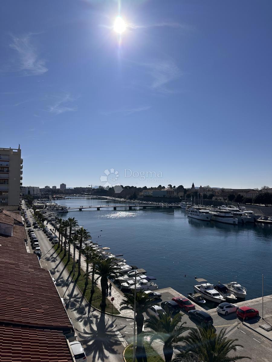 Allogio Branimirova Obala, Zadar, 42m2