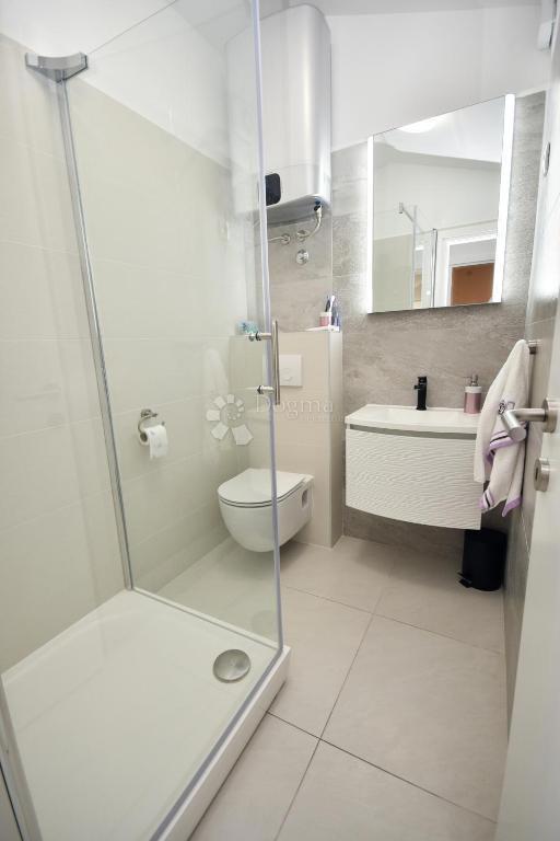 Casa Kanica, Rogoznica, 360m2