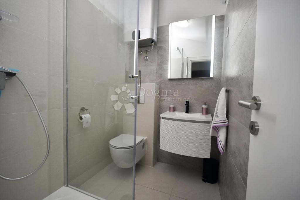 Casa Kanica, Rogoznica, 360m2