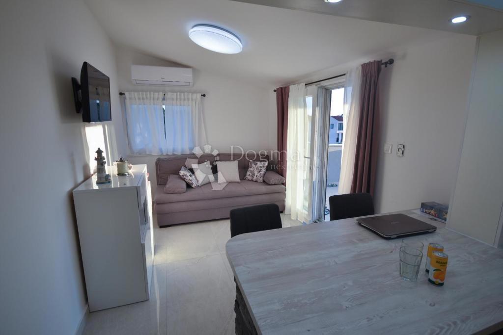 Casa Kanica, Rogoznica, 360m2