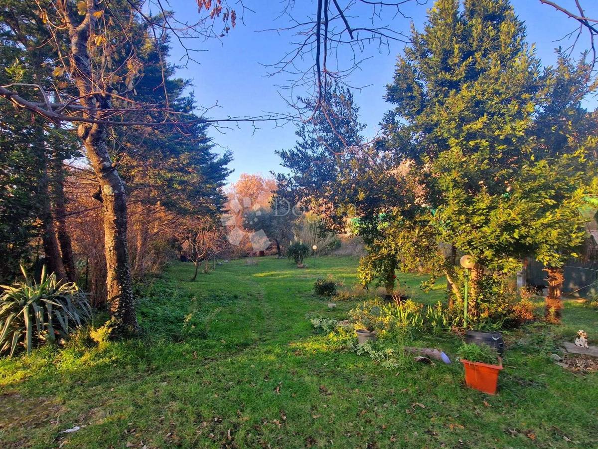 Casa Dolenja Vas, Lupoglav, 67m2