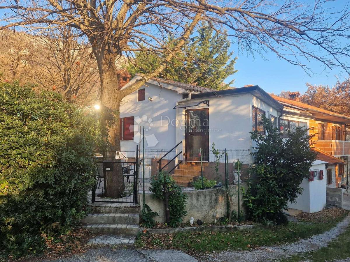 Casa Dolenja Vas, Lupoglav, 67m2