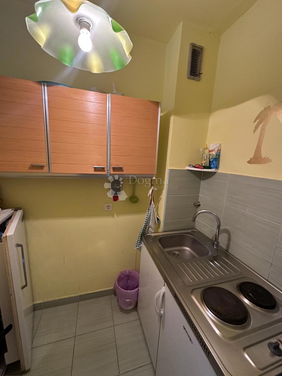 Allogio Sveti Filip i Jakov, Sveti Filip I Jakov, 30,40m2