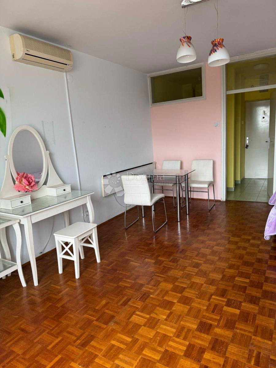 Allogio Sveti Filip i Jakov, Sveti Filip I Jakov, 30,40m2