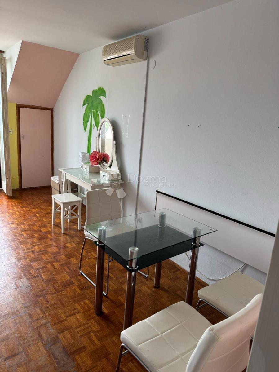 Allogio Sveti Filip i Jakov, Sveti Filip I Jakov, 30,40m2