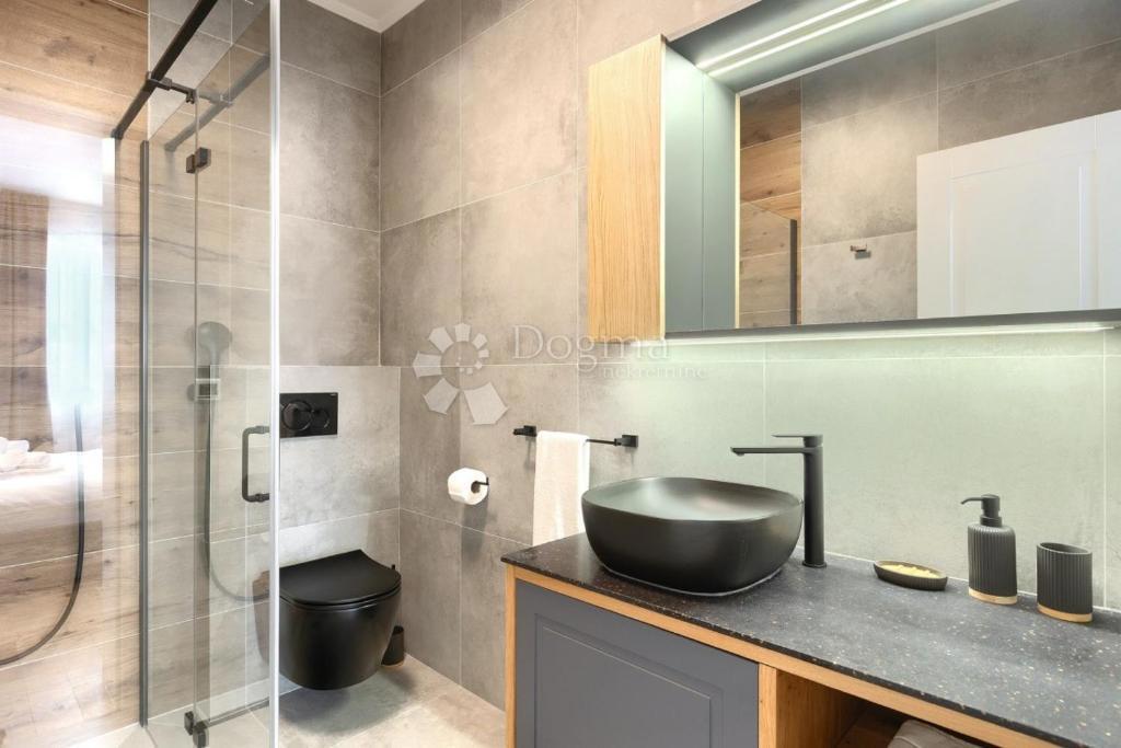 Casa Rovinjsko Selo, Rovinj, 512m2