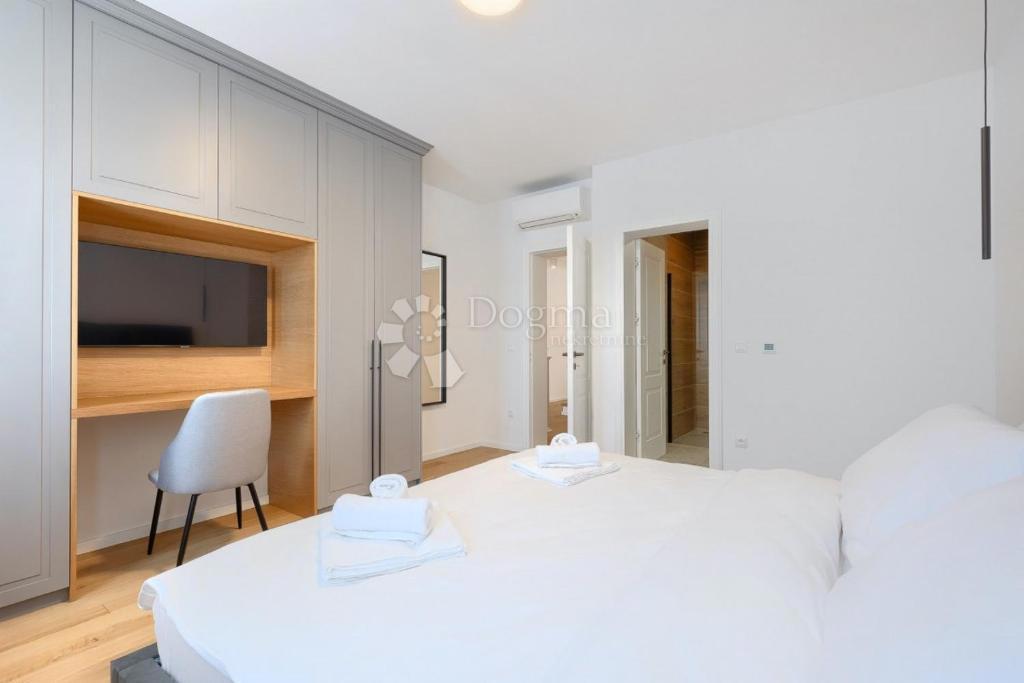 Casa Rovinjsko Selo, Rovinj, 512m2