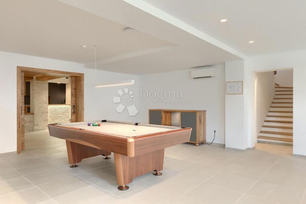 Casa Rovinjsko Selo, Rovinj, 512m2