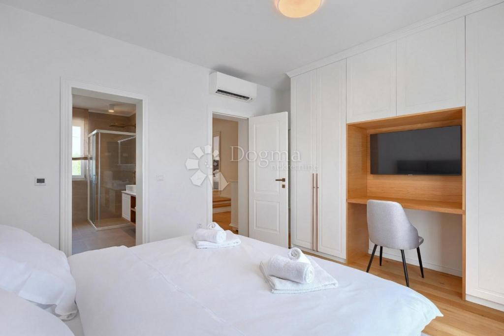 Casa Rovinjsko Selo, Rovinj, 512m2