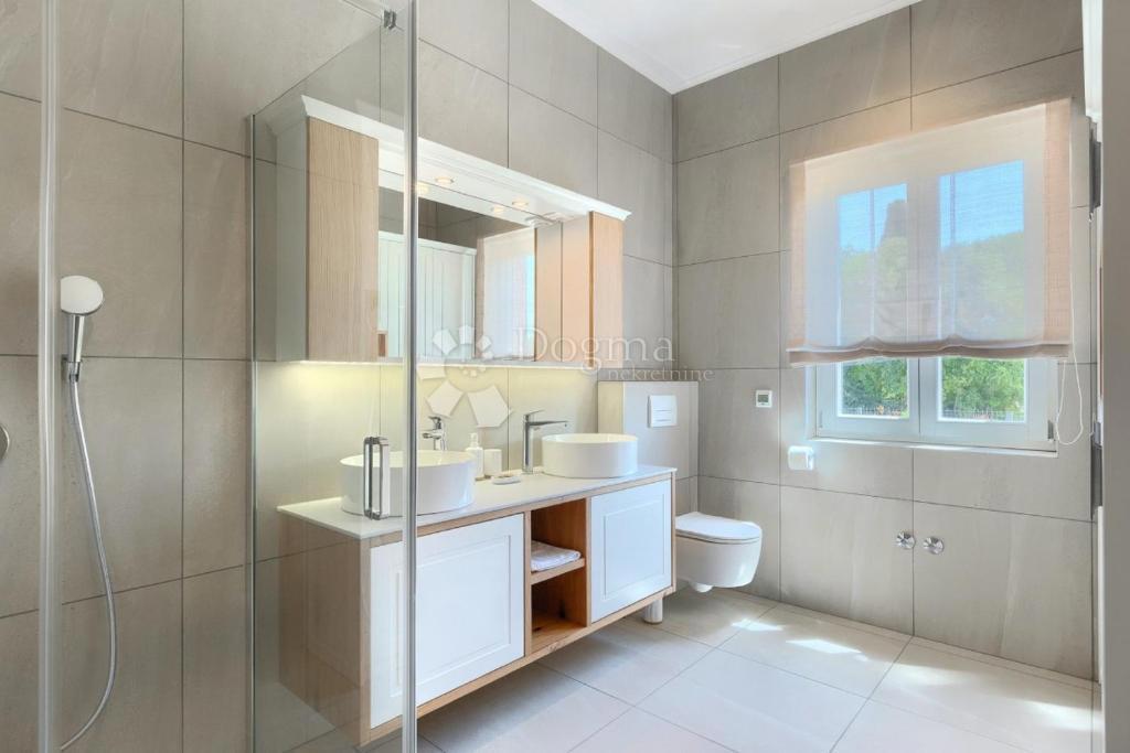 Casa Rovinjsko Selo, Rovinj, 512m2