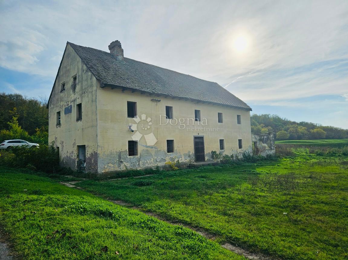 Casa Branjina, Popovac, 900m2