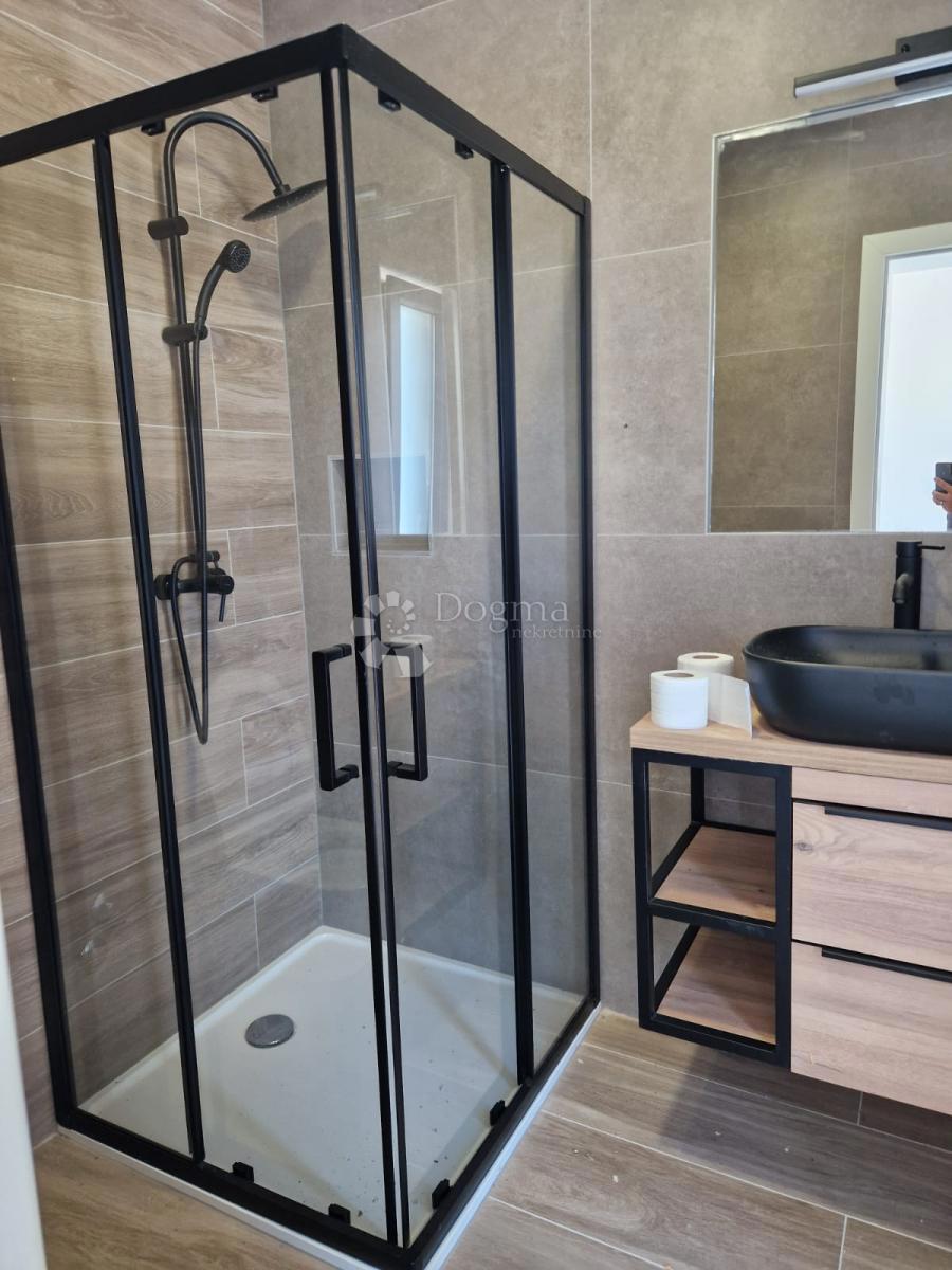 Appartamento Privlaka, 95m2