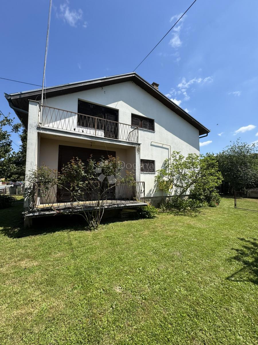 Casa Veliko Trojstvo, 244m2