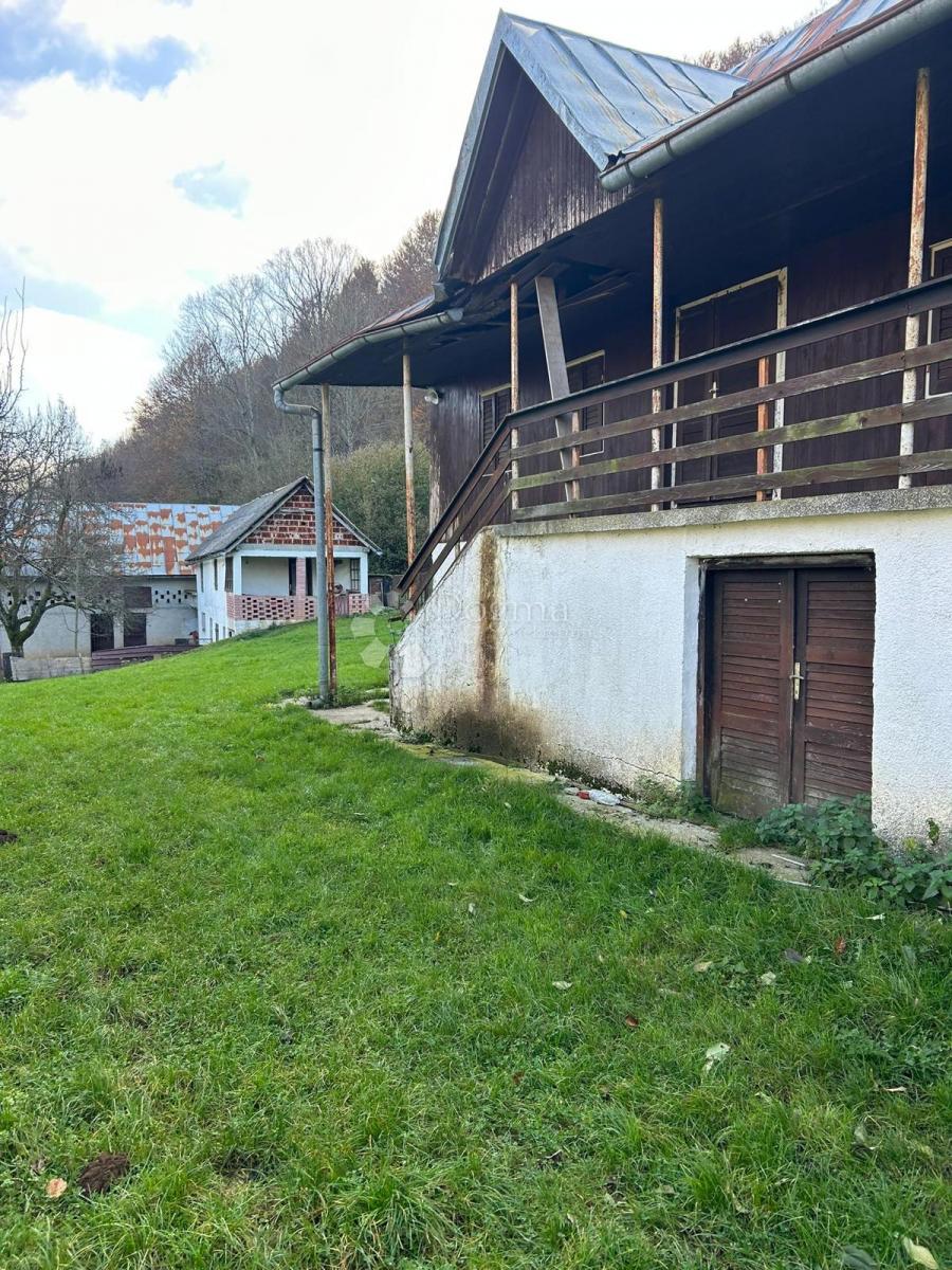 Casa Bužim, Gospić - Okolica, 150m2