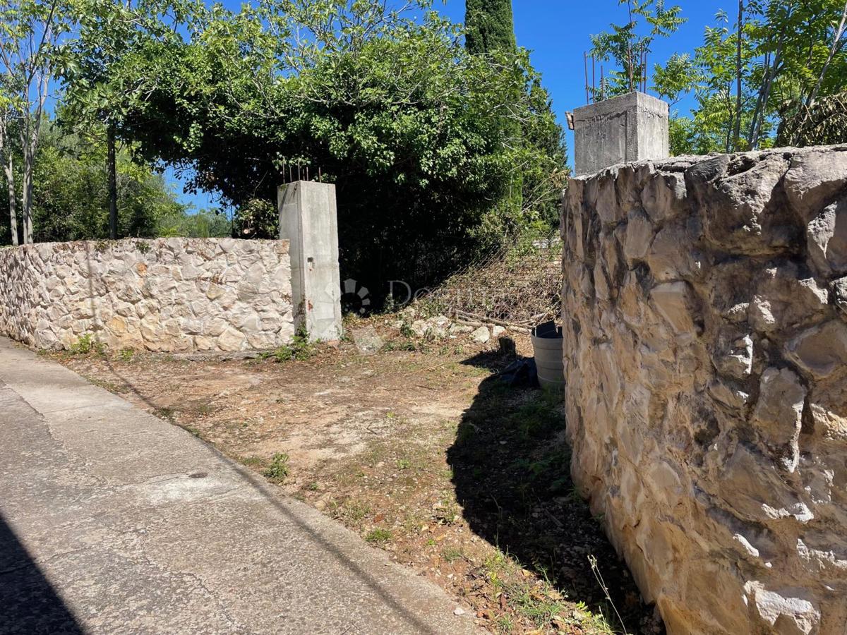 Terreno edificabile Lukoran, Preko, 750m2