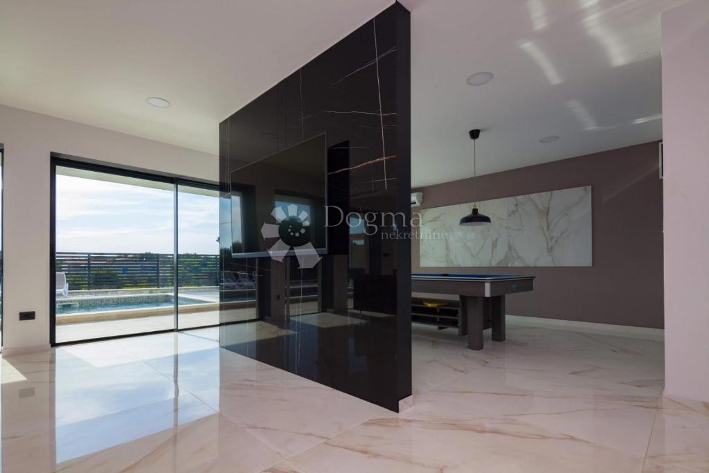Premantura – Villa di lusso in posizione prestigiosa!
