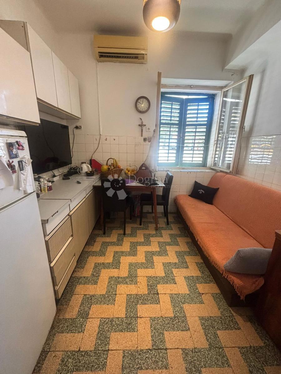 Allogio Bačvice, Split, 77m2