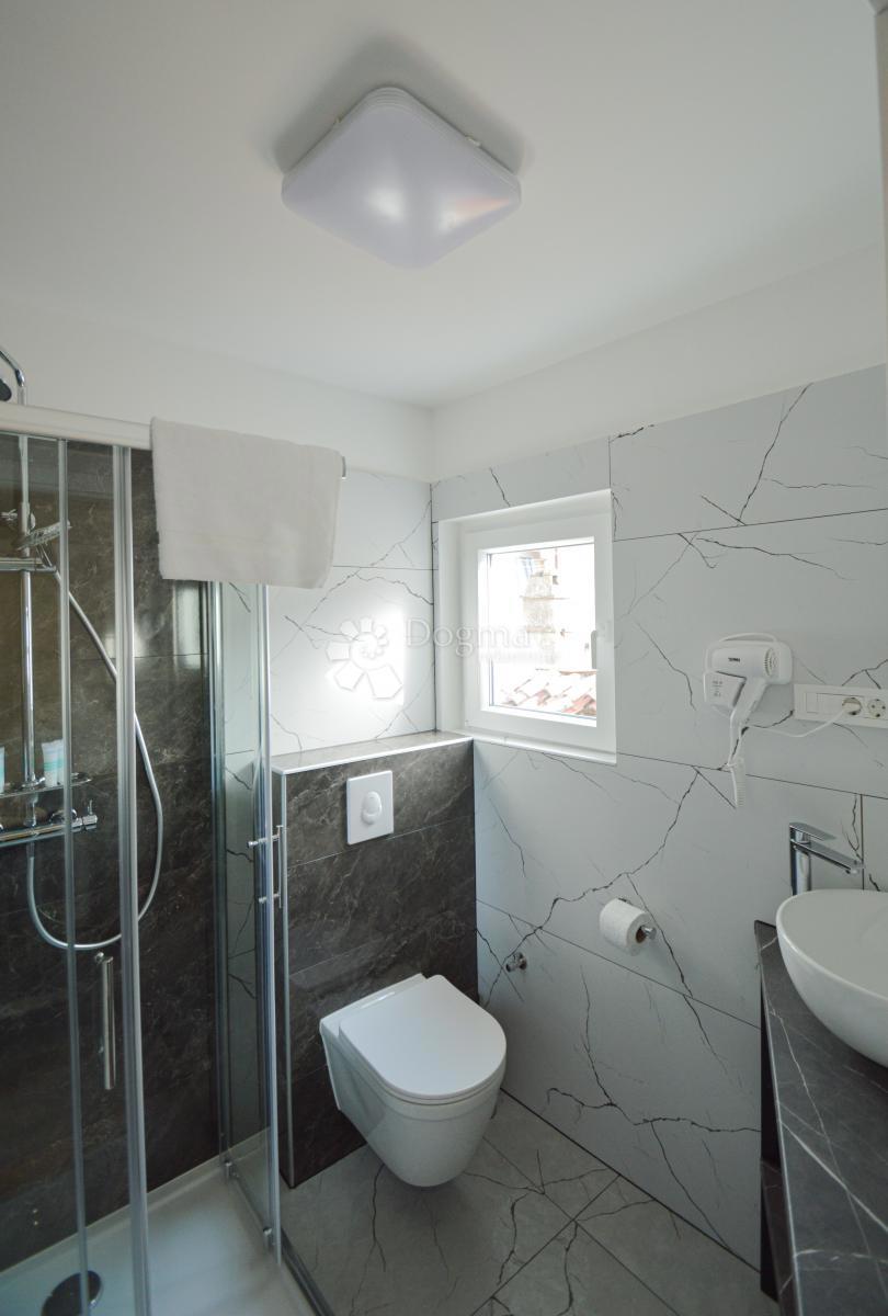 Casa in pietra nel cuore di Zara