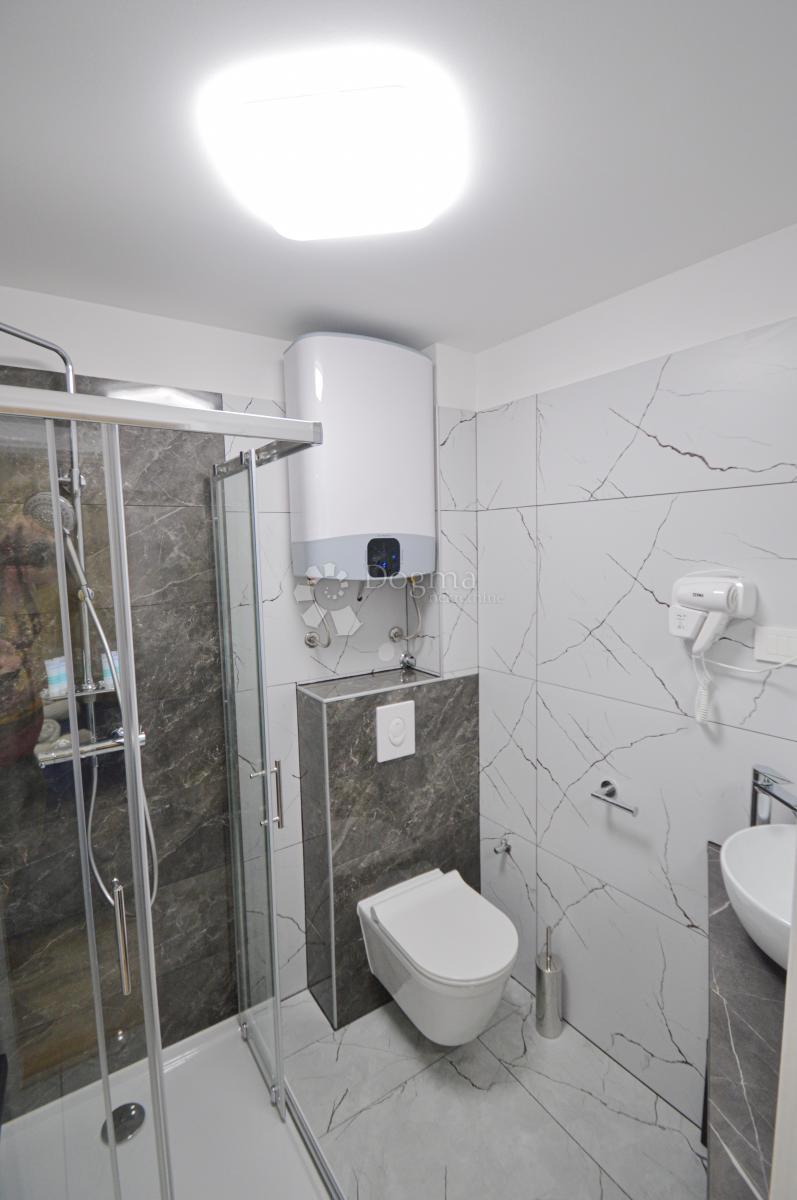 Casa in pietra nel cuore di Zara