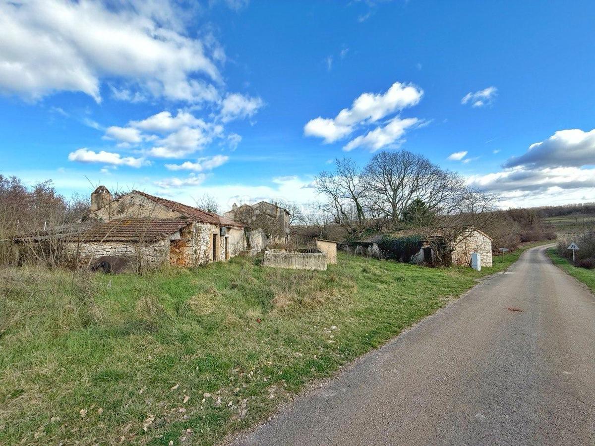 RARO SUL MERCATO - STANCIJA PERFETTA PER RESIDENZA PRIVATA O MODELLO DI BUSINESS