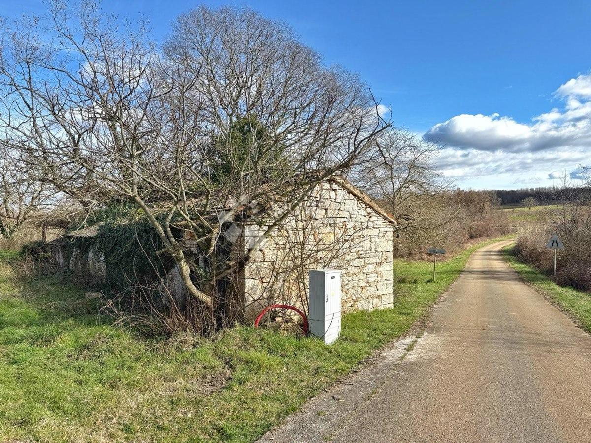 RARO SUL MERCATO - STANCIJA PERFETTA PER RESIDENZA PRIVATA O MODELLO DI BUSINESS