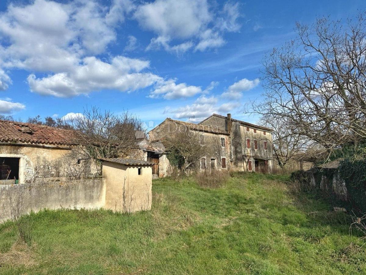 RARO SUL MERCATO - STANCIJA PERFETTA PER RESIDENZA PRIVATA O MODELLO DI BUSINESS