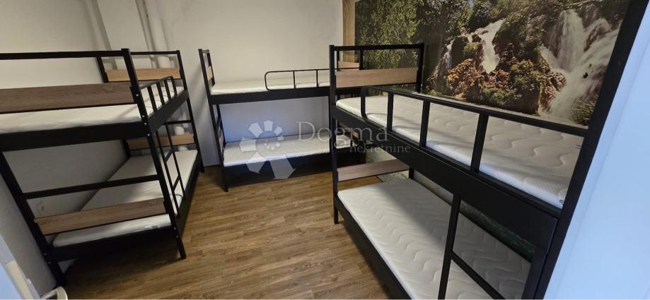 Casa Brestje, Sesvete, 303m2