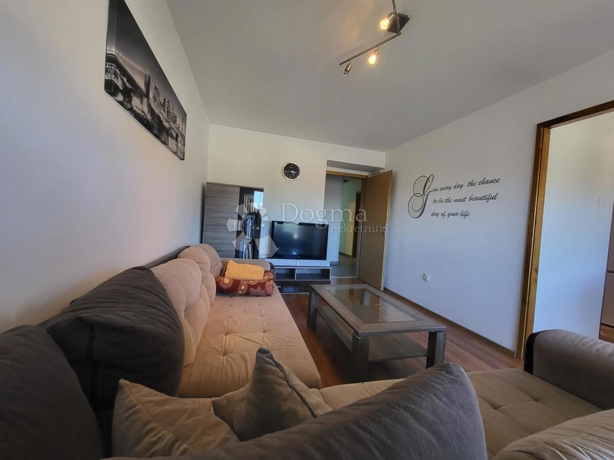 APPARTAMENTO CON DUE TERRAZZE IN POSIZIONE ATTRAENTE