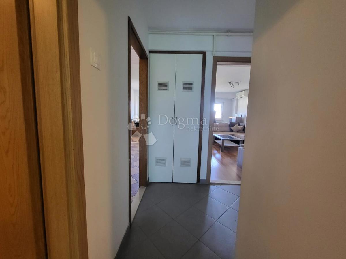 APPARTAMENTO CON DUE TERRAZZE IN POSIZIONE ATTRAENTE