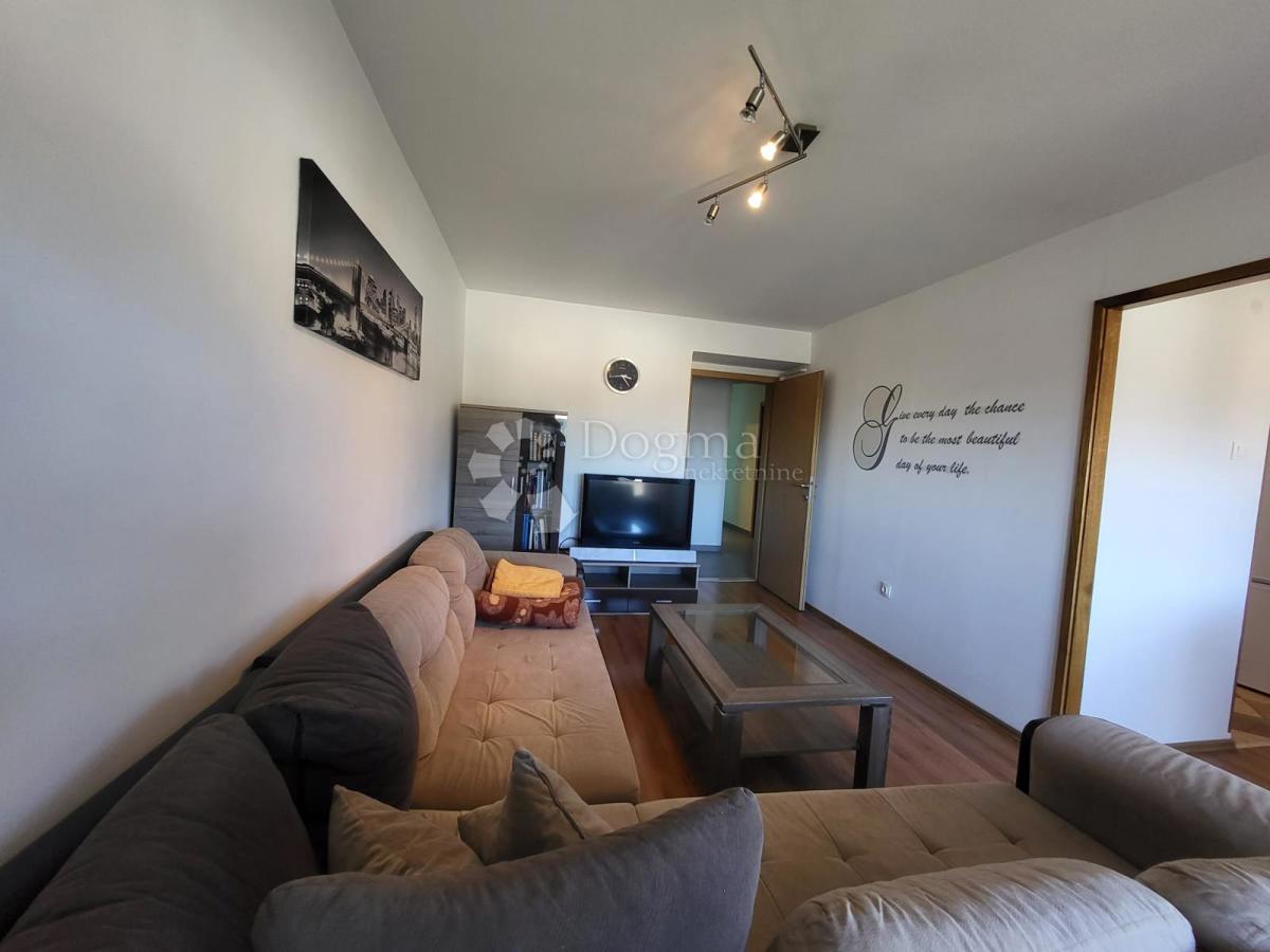 APPARTAMENTO CON DUE TERRAZZE IN POSIZIONE ATTRAENTE