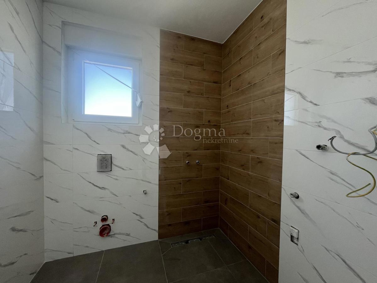 Appartamento Novi Vinodolski, 65,67m2