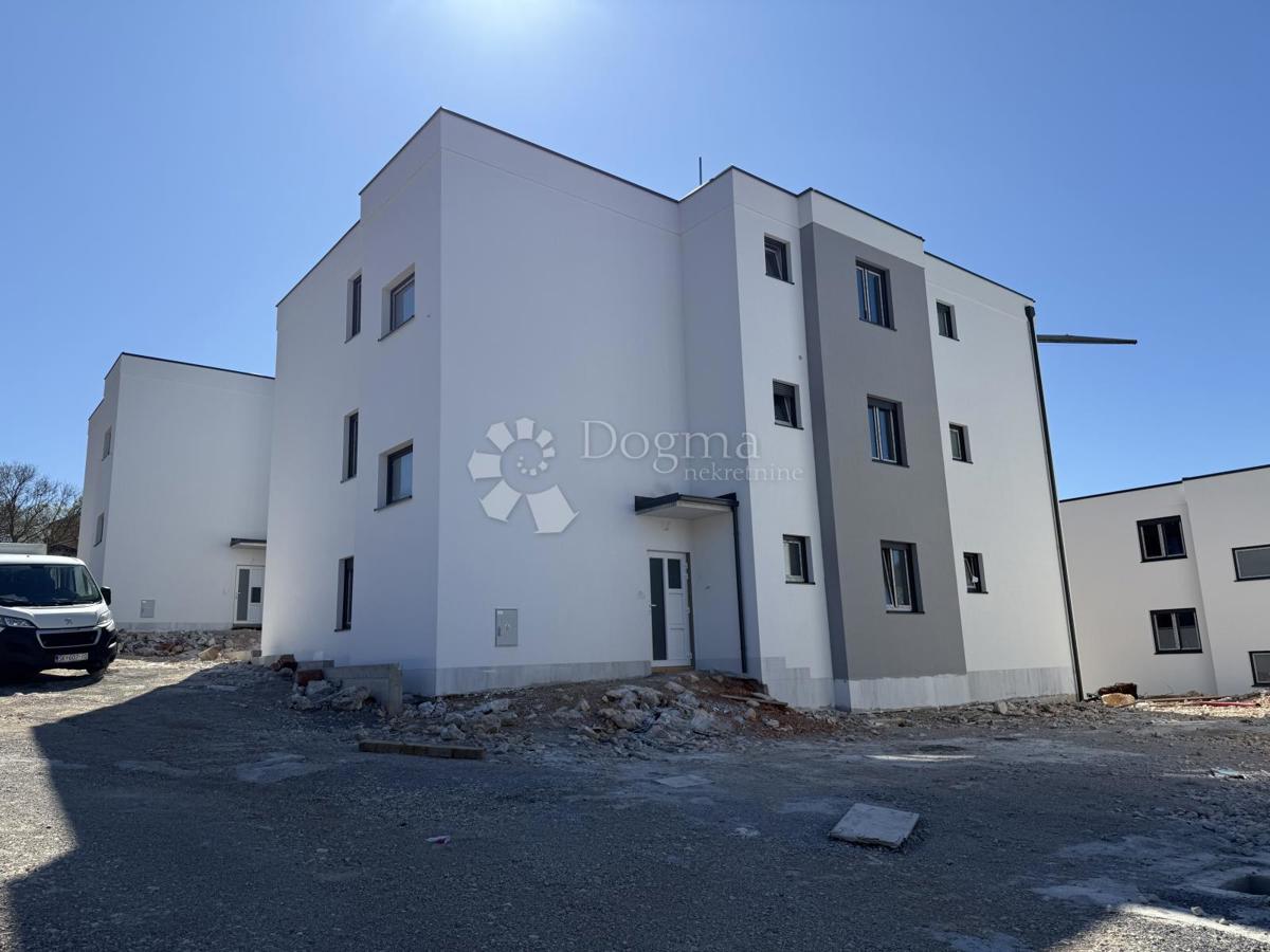 Appartamento Novi Vinodolski, 65,67m2