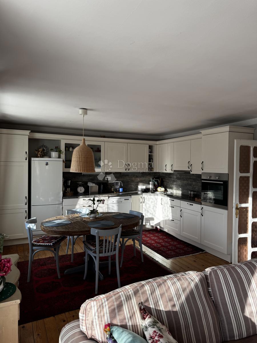 Casa Branovec, Gornja Dubrava, 298,04m2