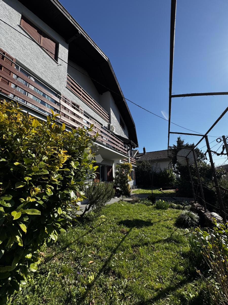 Casa Branovec, Gornja Dubrava, 298,04m2