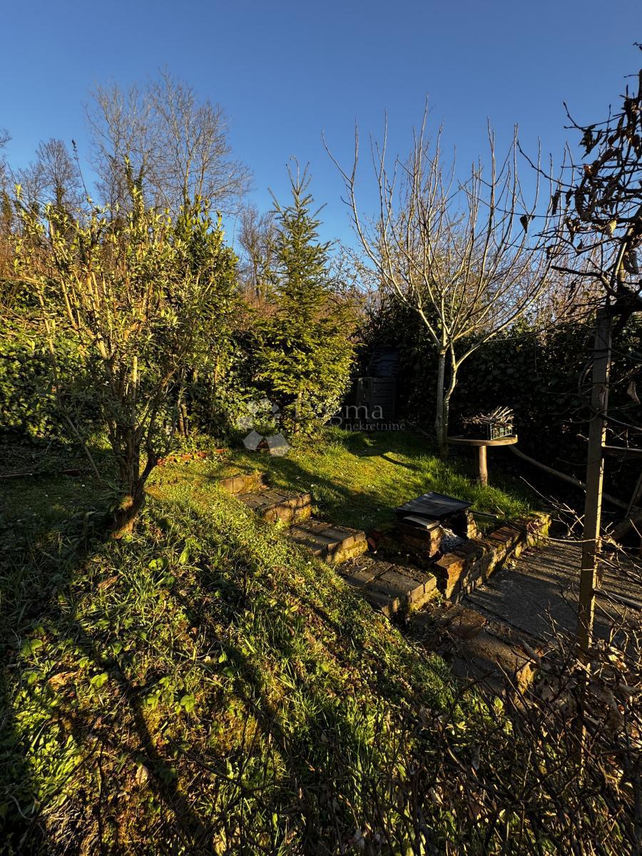 Casa Branovec, Gornja Dubrava, 298,04m2