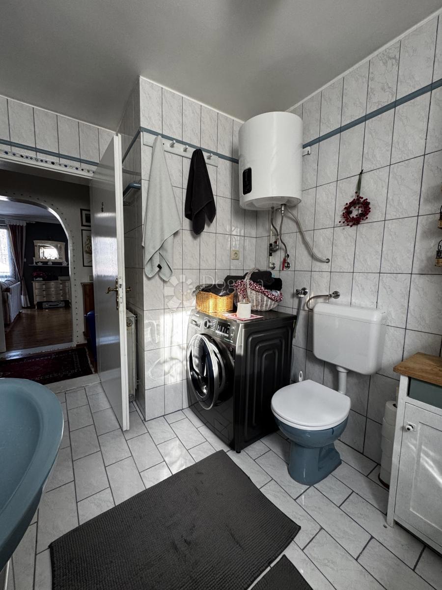 Casa Branovec, Gornja Dubrava, 298,04m2