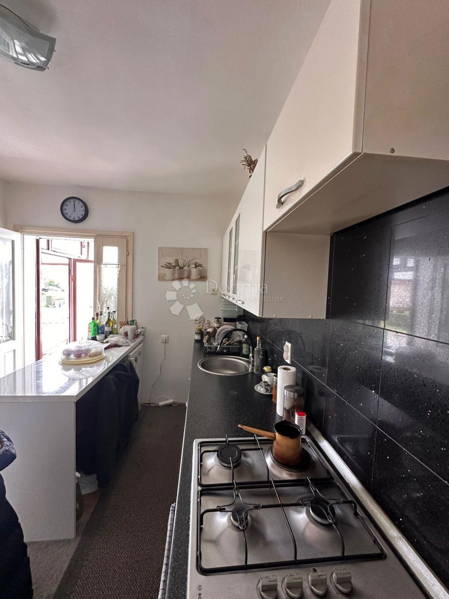 Casa Centar, Gospić, 250m2