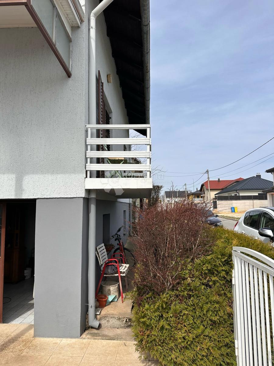 Casa Centar, Gospić, 250m2